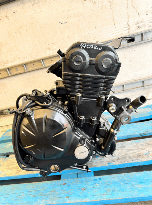 SILNIK KOMPLETNY KAWASAKI ER-6 ER6 VERSYS 650 15 r niski przebieg