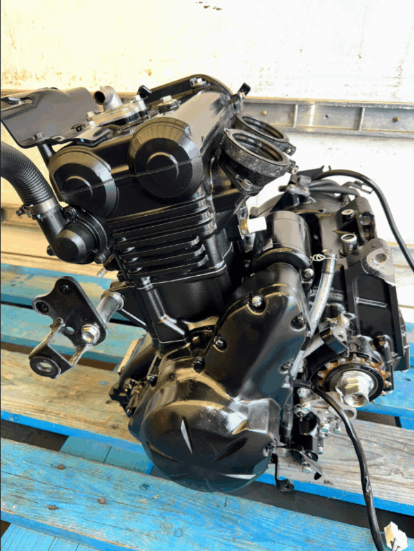 SILNIK KOMPLETNY KAWASAKI ER-6 ER6 VERSYS 650 15 r niski przebieg - obrazek 5