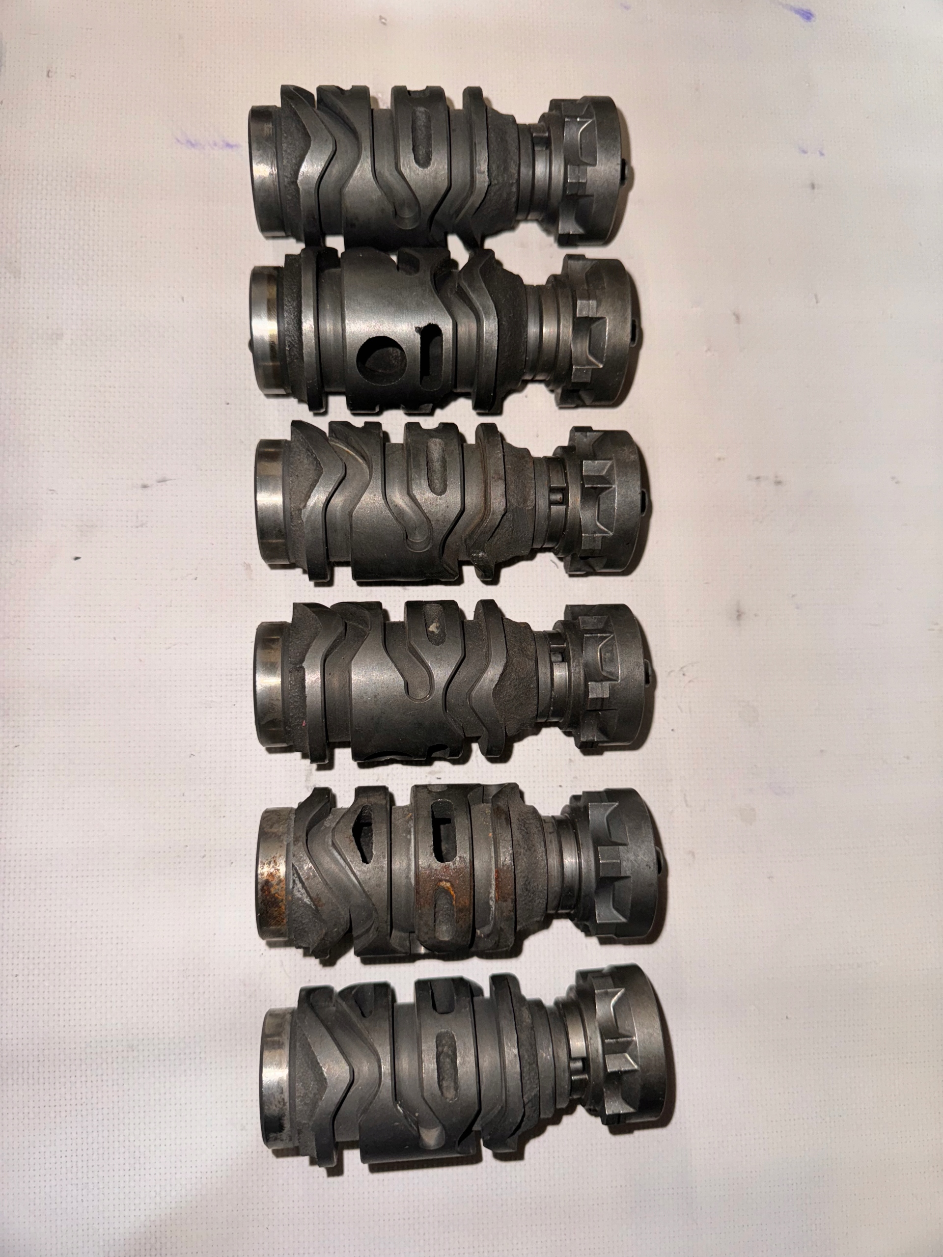 15330860513