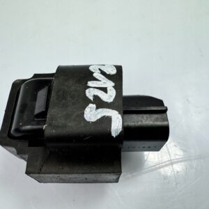 17695558373