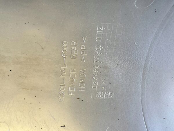 17699984117
